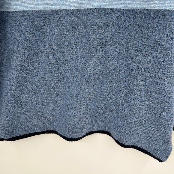 Talbots Blue Colorblock Pullover Knit long sleeve soft cozy Sweater size medium - Picture 3 of 7